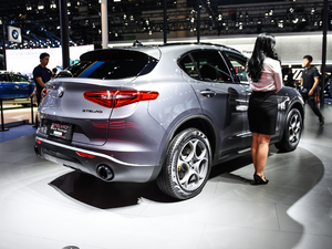 2019280HP A Black Package w^