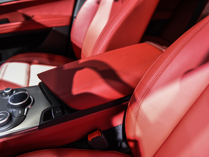 2019280HP A Black Package g