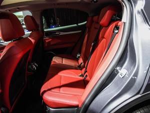 2019280HP A Black Package g