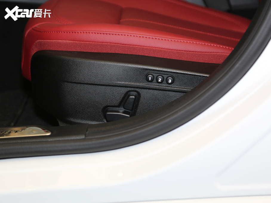 2019Giulia~ 280HP A Black Package