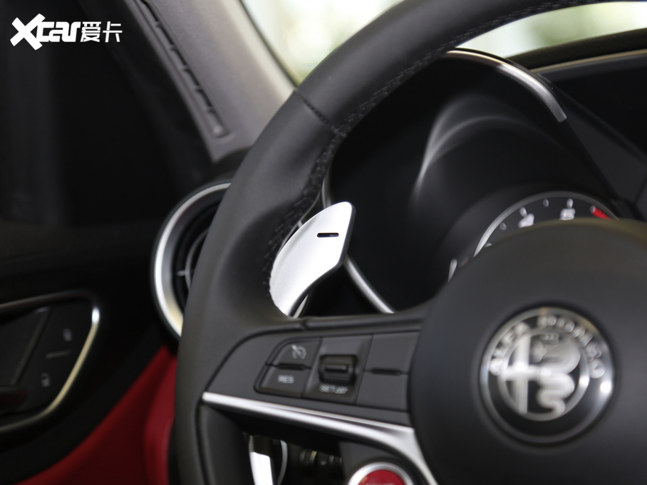 2019Giulia~ 280HP A Black Package