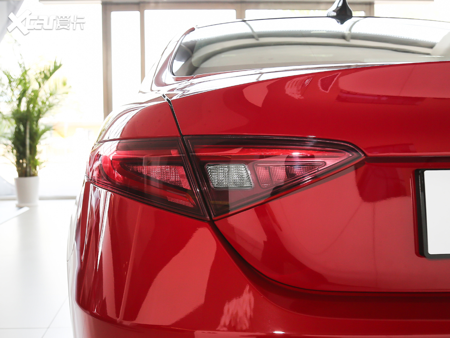 2019Giulia~ 280HP A Black Package