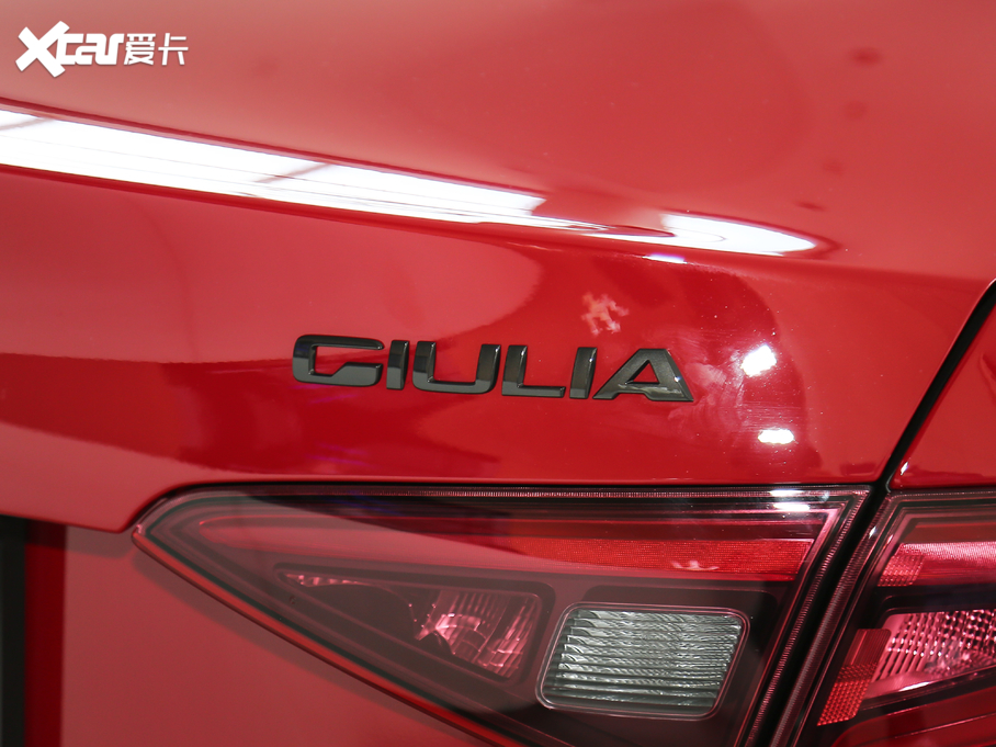 2019Giulia~ 280HP A Black Package