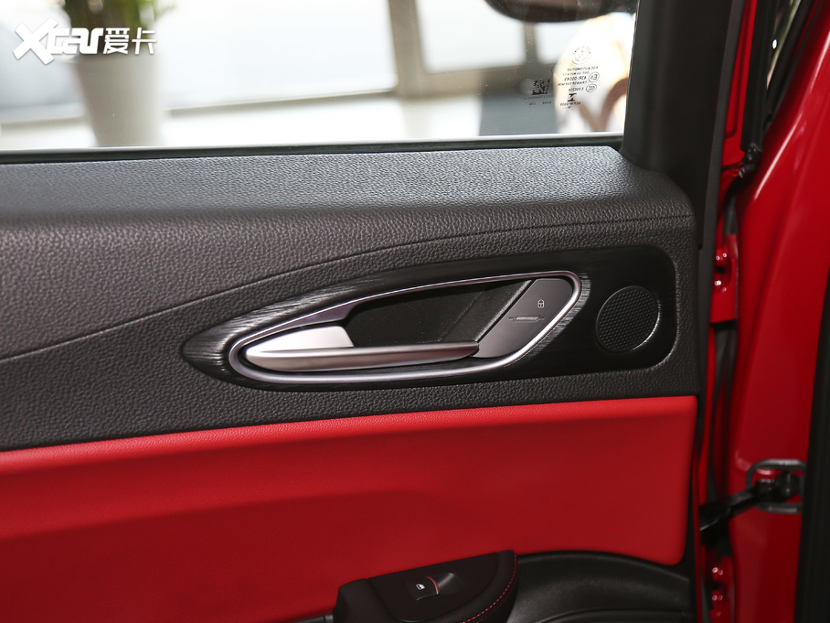 2019Giulia~ 280HP A Black Package