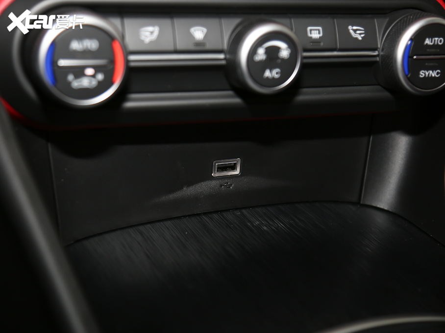 2019Giulia~ 280HP A Black Package