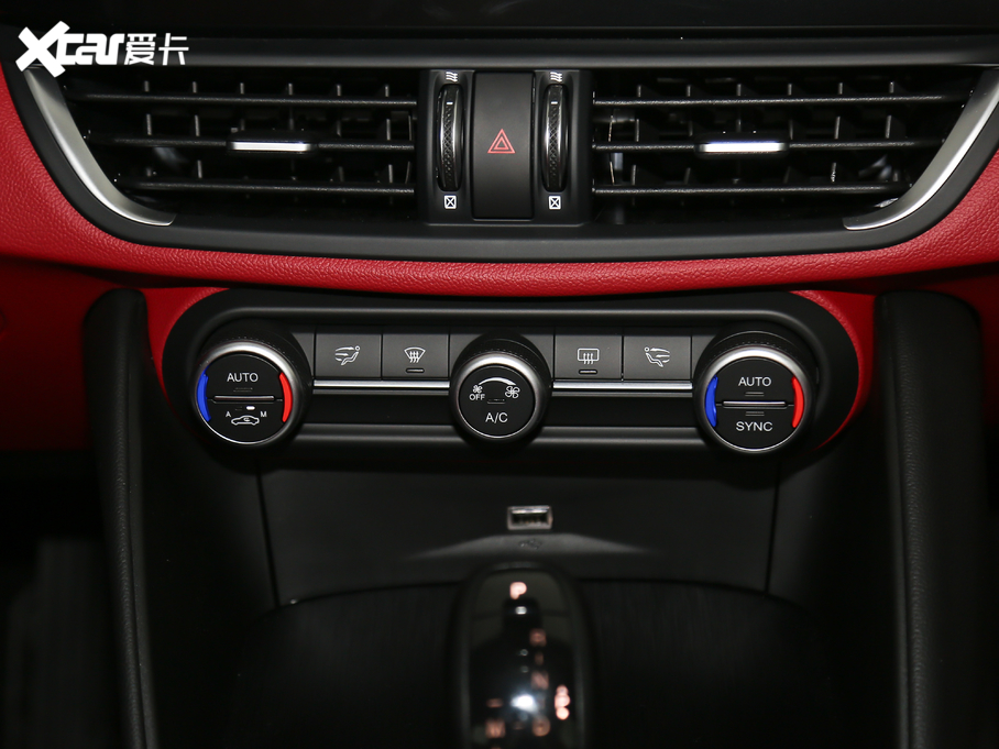 2019Giulia~ 280HP A Black Package