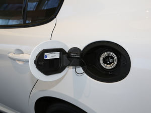 2019280HP A Black Package (x)(ji)^