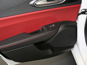 2019280HP A Black Package g