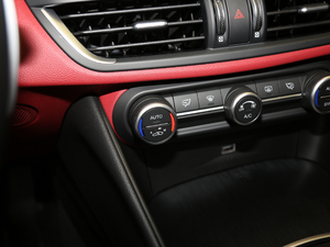 2019280HP A Black Package п؅^(q)