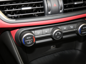 2019280HP A Black Package п؅^(q)