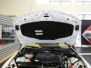 2019280HP A Black Package 