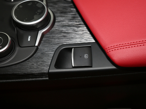 2019280HP A Black Package v܇Ƅ