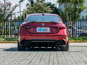 2019款510HP 四叶草版 正后	