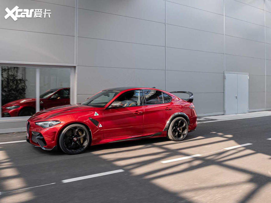 2020��Giulia�����~ GTAm