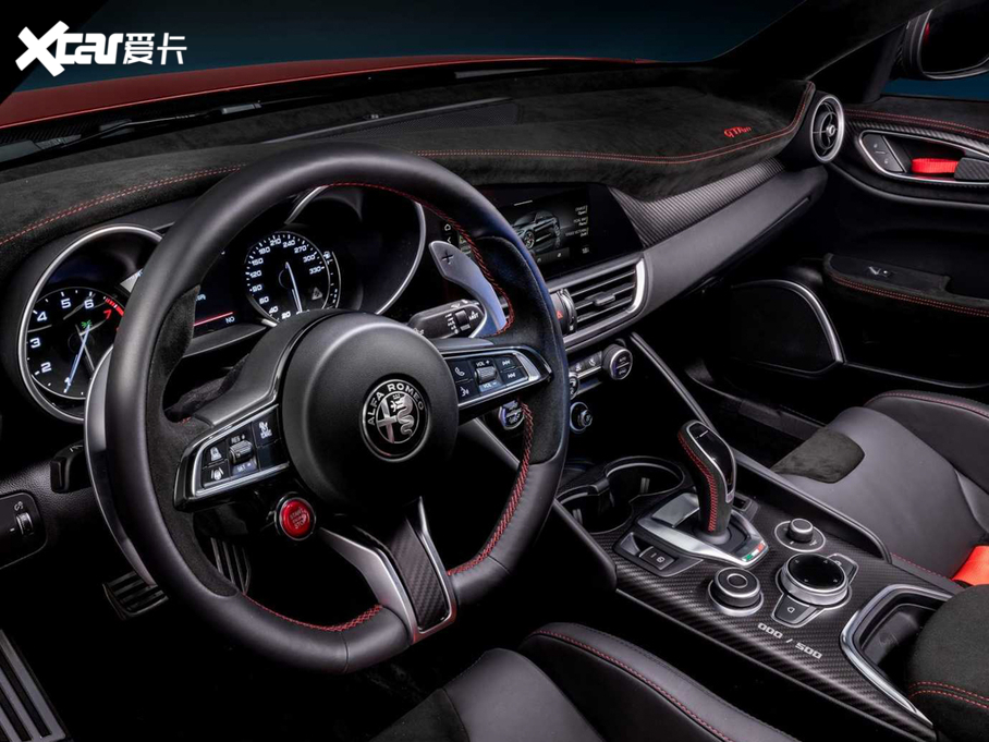 2020��Giulia�����~ GTAm