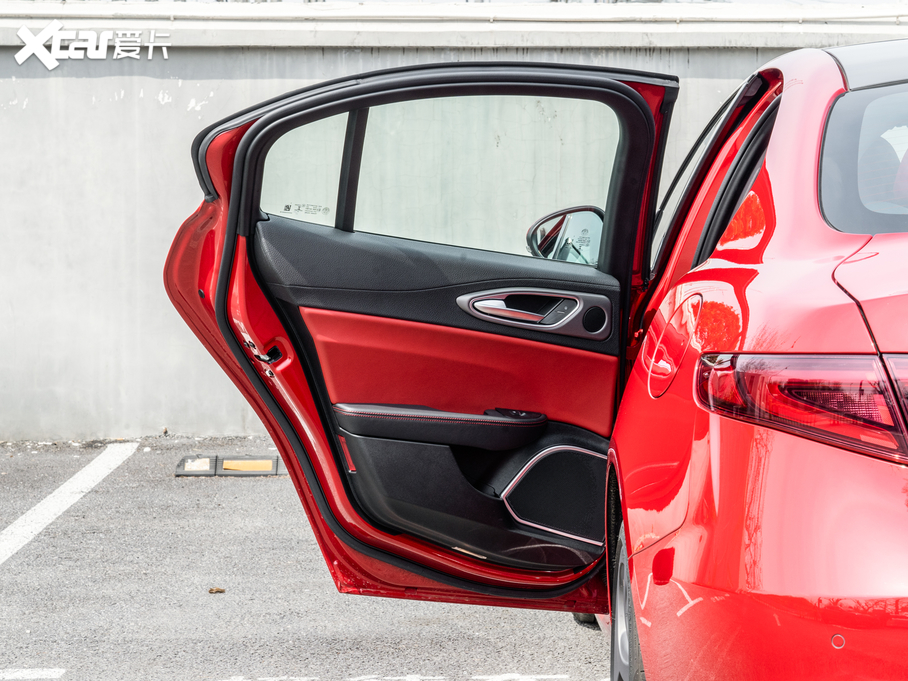 2020Giulia~ 280HP A\Ӱ