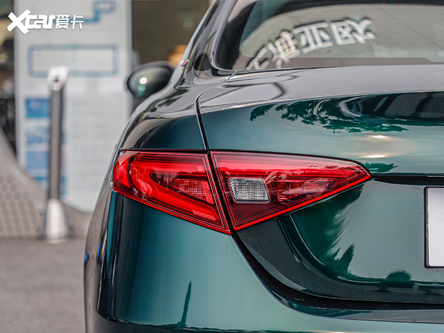 2020Giulia~ 280HP VIRTU