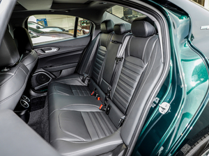 2020款280HP VIRTU限量版 后排座椅