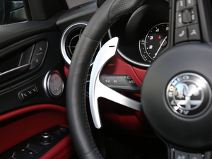 2020280HP A\Ӱ п؅^