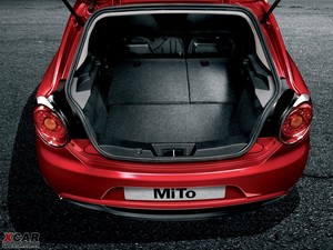 2009款MiTo 行李厢空间