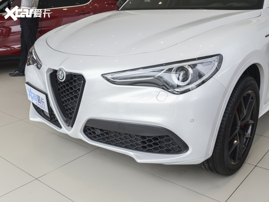 2021Stelvio˹̹S 2.0T 280HP Veloce Ti ٰ