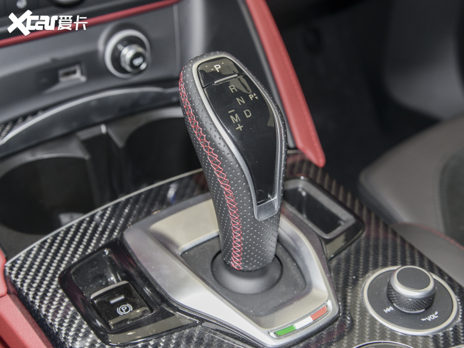 2021Stelvio˹̹S 2.0T 280HP Veloce Ti ٰ