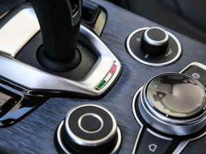 20212.0T 280HP A п؅^