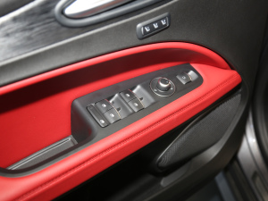 20212.0T 280HP A п؅^