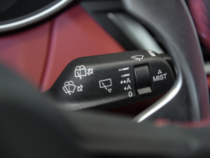 20212.0T 280HP A\Ӱ п؅^