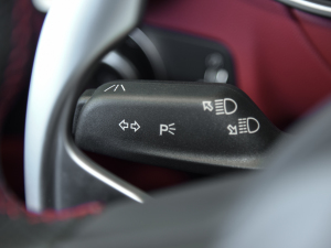 20212.0T 280HP A\Ӱ п؅^