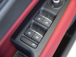 20212.0T 280HP A\Ӱ п؅^