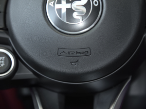 20212.0T 280HP A\Ӱ п؅^