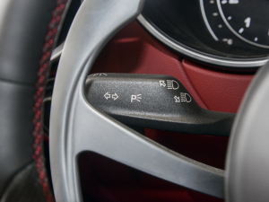 20212.0T 280HP Veloce Ti ٰ п؅^(q)