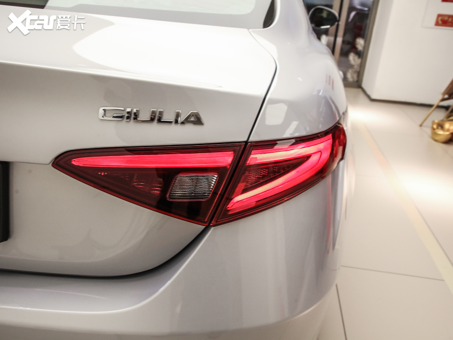 2021Giulia~ 2.0T 280HP A