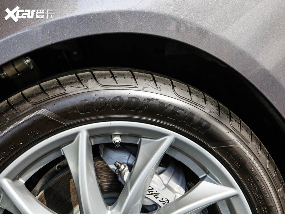 2021Giulia~ 2.0T 280HP A