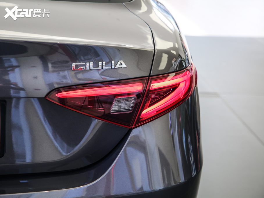 2021Giulia~ 2.0T 280HP A