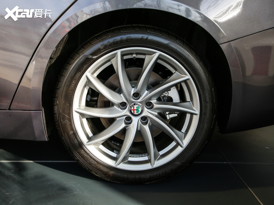 2021Giulia~ 2.0T 280HP A