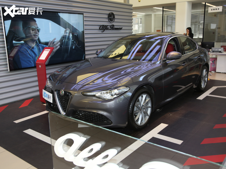 2021Giulia~ 2.0T 280HP A\(yn)(dng)