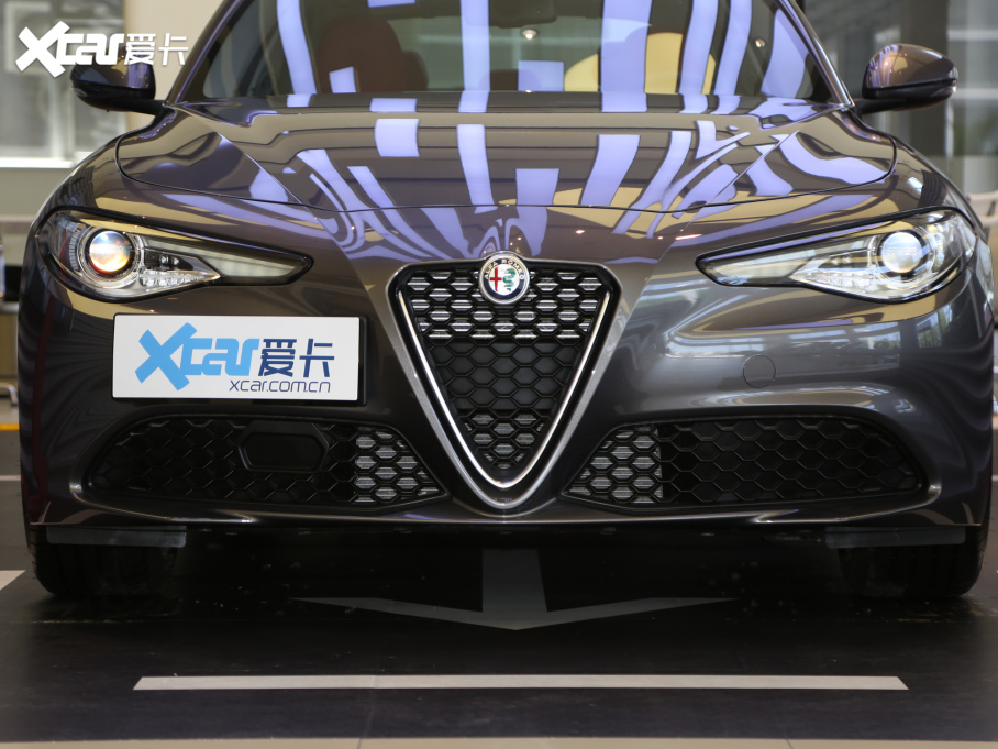 2021Giulia~ 2.0T 280HP A\Ӱ