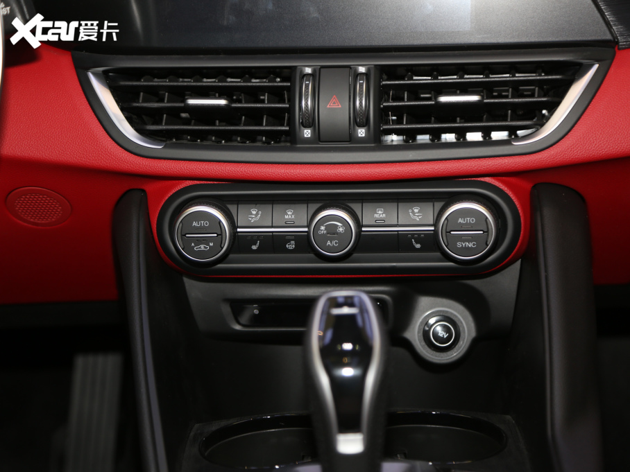 2021Giulia~ 2.0T 280HP A\Ӱ