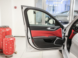 20212.0T 280HP A {λ܇T