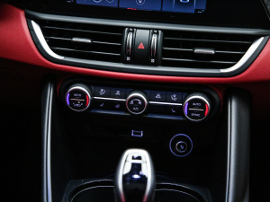 20212.0T 280HP A п؅^