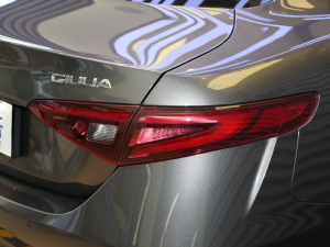 20212.0T 280HP A\Ӱ ^