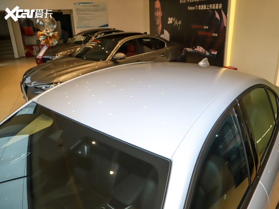 2022Giulia~ 2.0T 280HP Ti {ذ