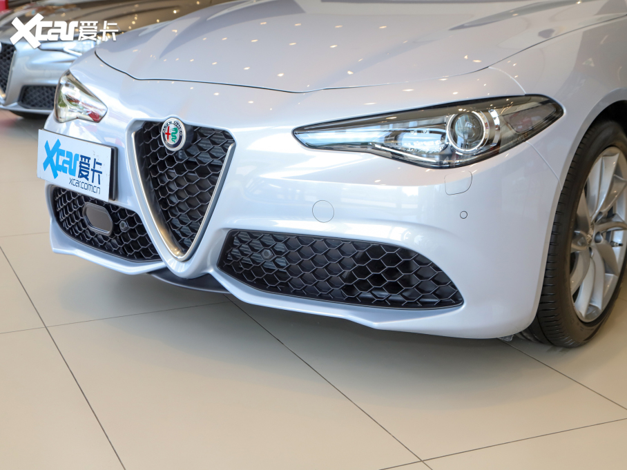 2022Giulia~ 2.0T 280HP Ti {ذ
