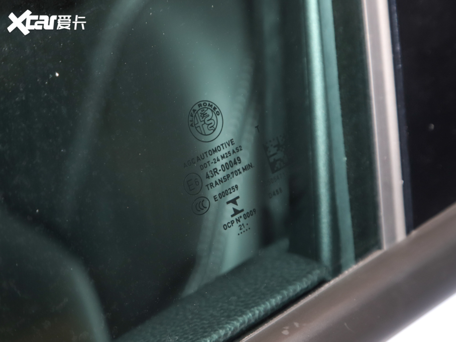 2022Giulia~ 2.0T 280HP Ti {ذ