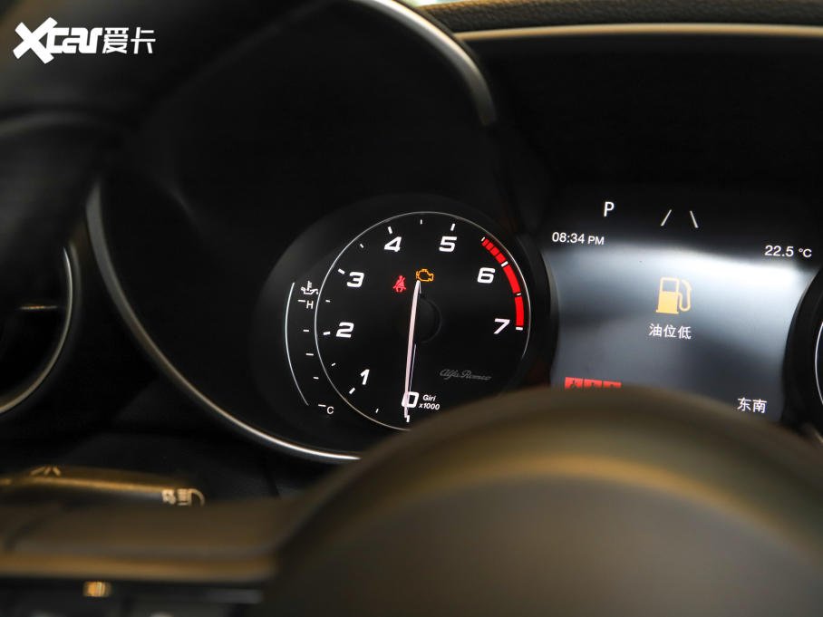 2022Giulia~ 2.0T 280HP Ti {ذ