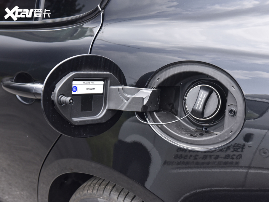 2022Giulia~ 2.0T 280HP Veloce ِ