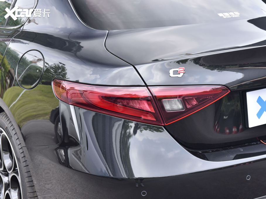 2022Giulia~ 2.0T 280HP Veloce ِ