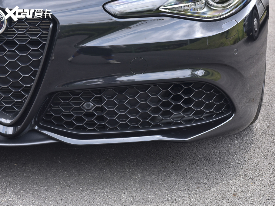 2022Giulia~ 2.0T 280HP Veloce ِ